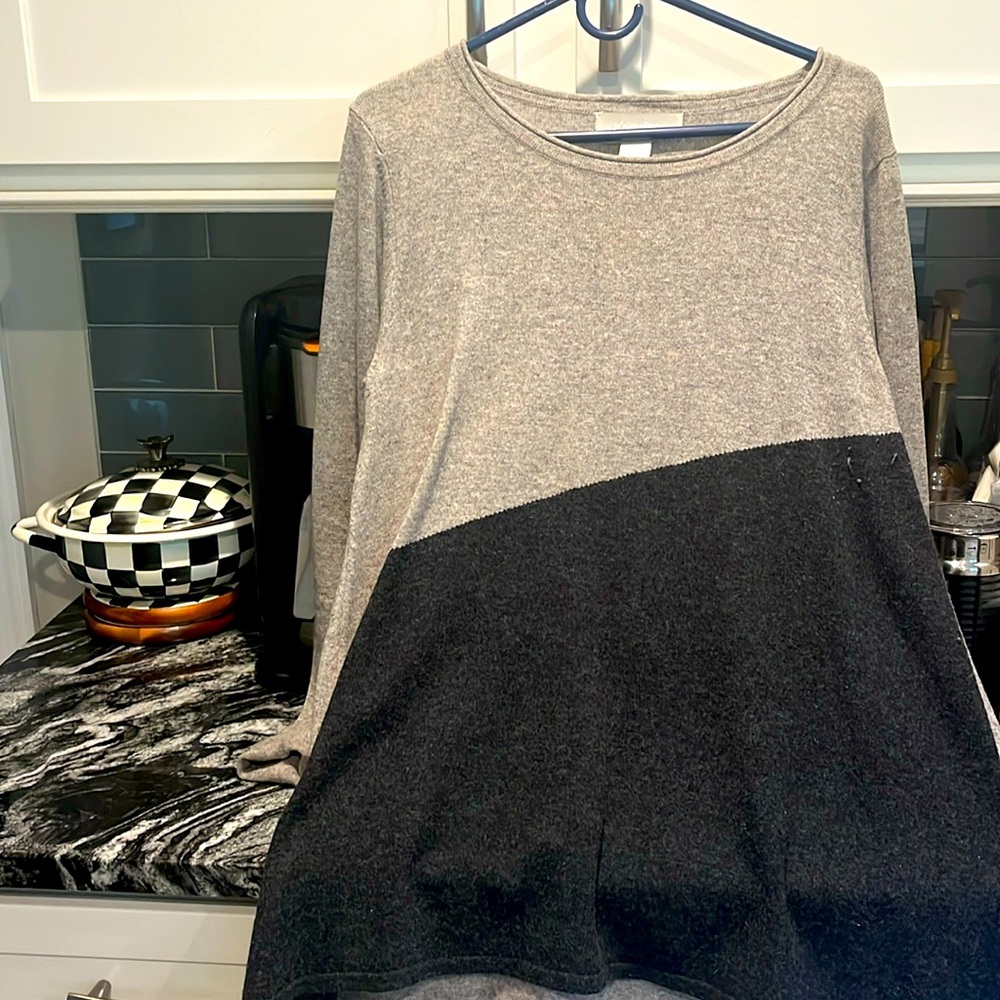 Cashmere sweater